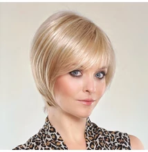 Cleopatra paróka, a képen látható szín: blond rooted