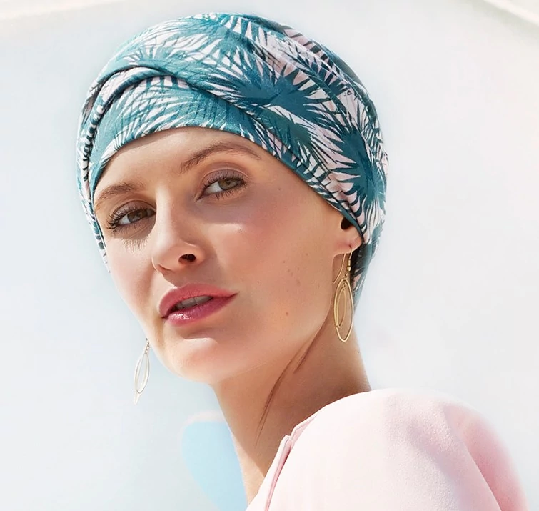 Christine Zoya V turbán